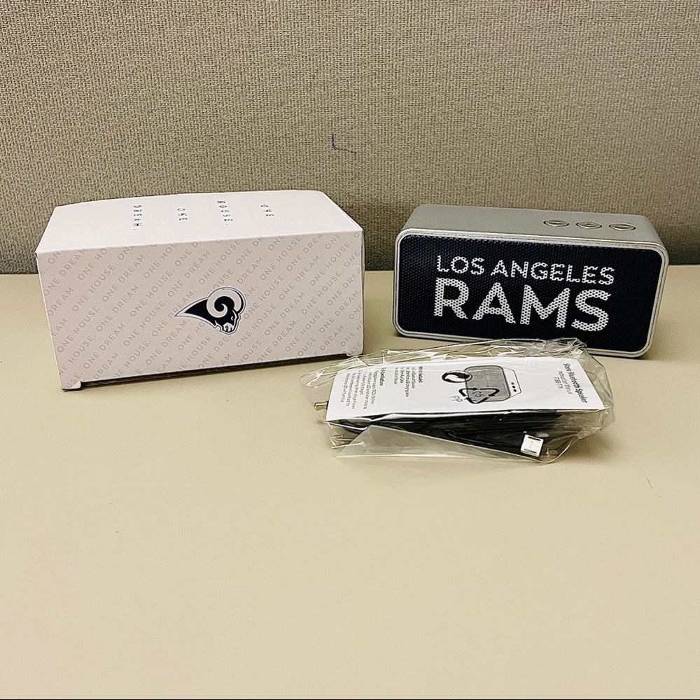 LOS ANGELES RAMS Mini Bluetooth Speaker 2019 Season Ticket Holder